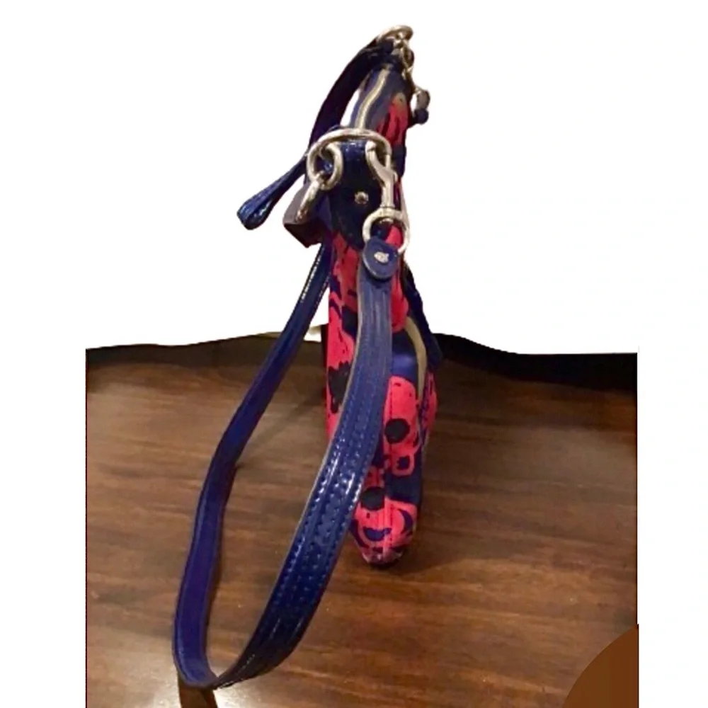 COACH Poppy Floral Shoulder Bag and COACH Poppy Double Zipper Wristlet SET